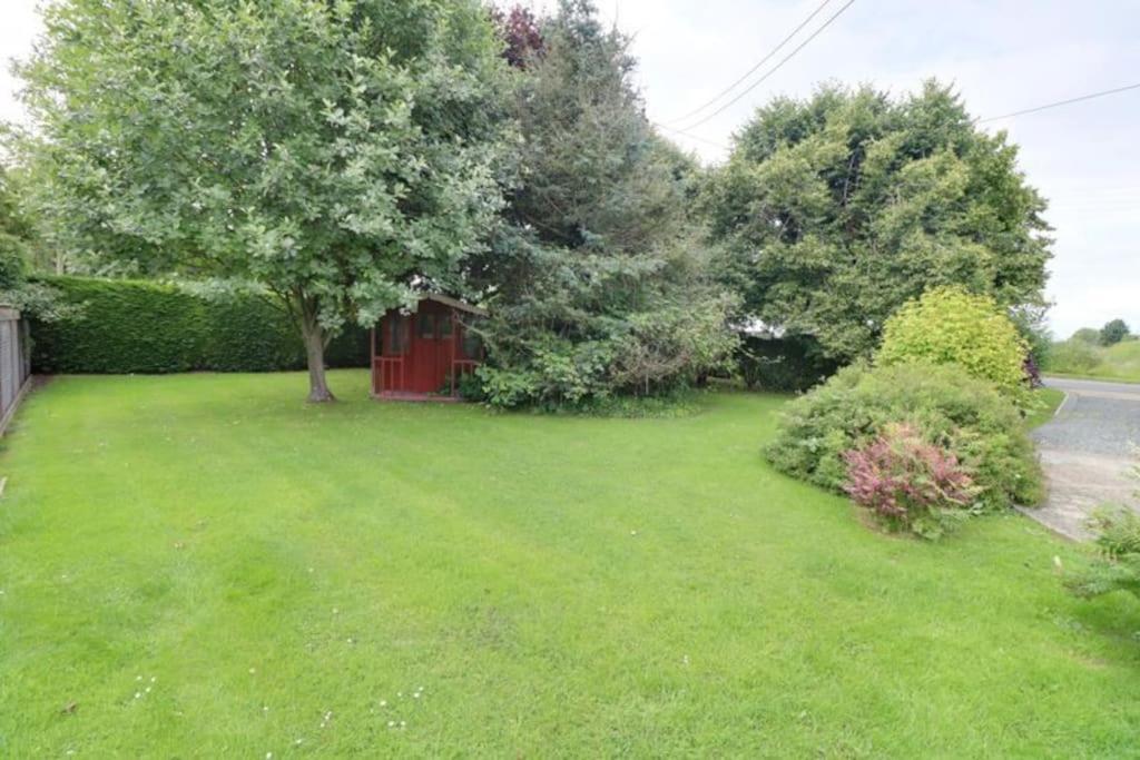 Millfields Cottage And Garden Goxhill  Exteriör bild