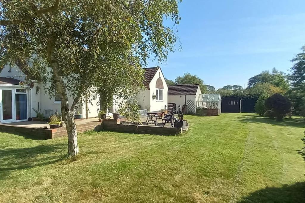 Millfields Cottage And Garden Goxhill  Exteriör bild