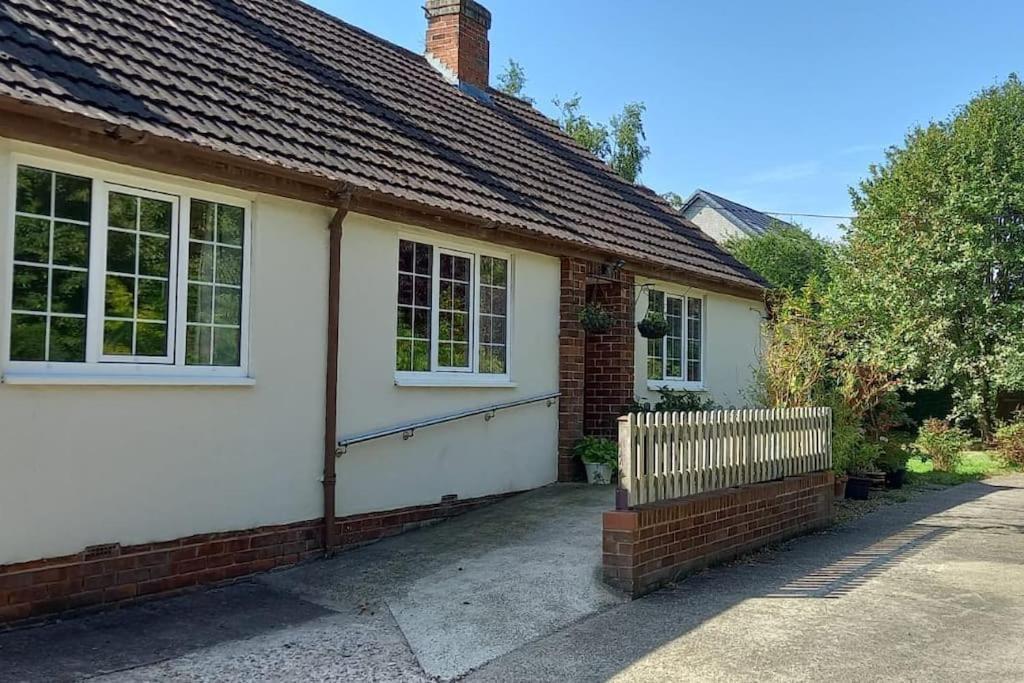Millfields Cottage And Garden Goxhill  Exteriör bild