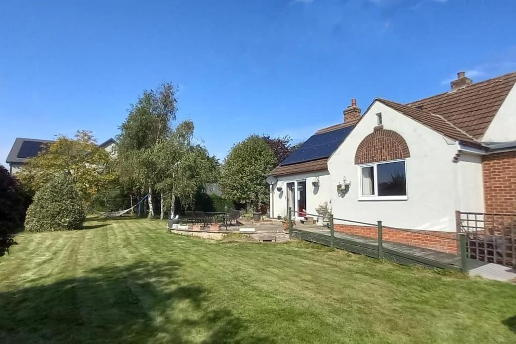 Millfields Cottage And Garden Goxhill  Exteriör bild